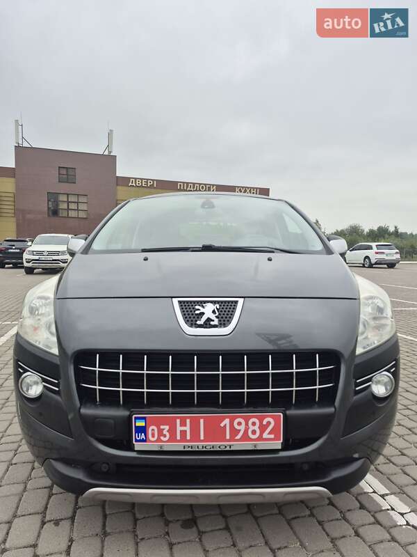 Позашляховик / Кросовер Peugeot 3008 2013 в Львові фото 21 Позашляховик / Кросовер Peugeot 3008 2013 в Львові