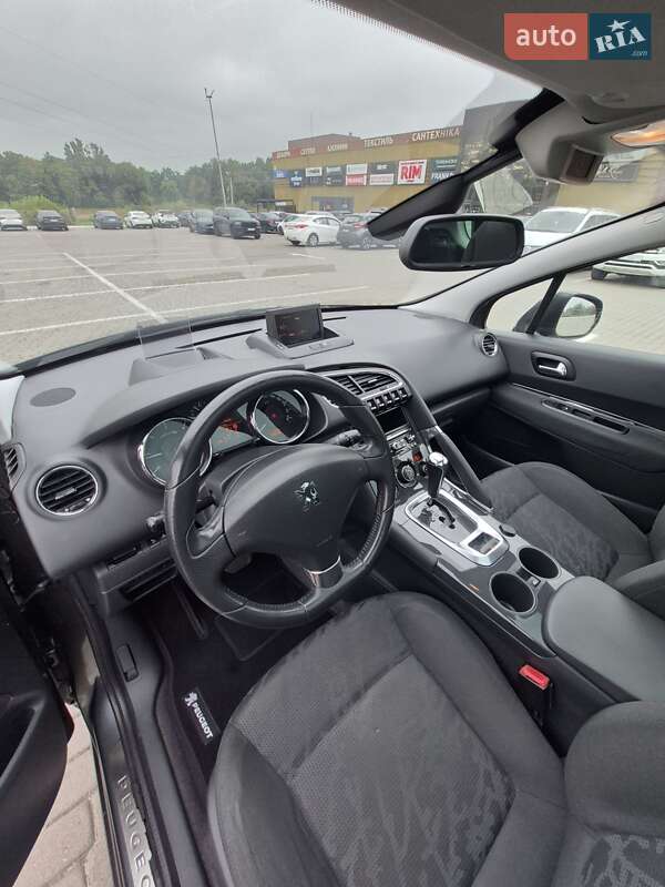 Позашляховик / Кросовер Peugeot 3008 2013 в Львові фото 32 Позашляховик / Кросовер Peugeot 3008 2013 в Львові