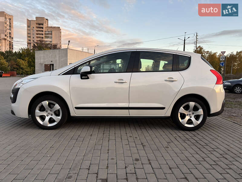 Позашляховик / Кросовер Peugeot 3008 2010 в Черкасах
