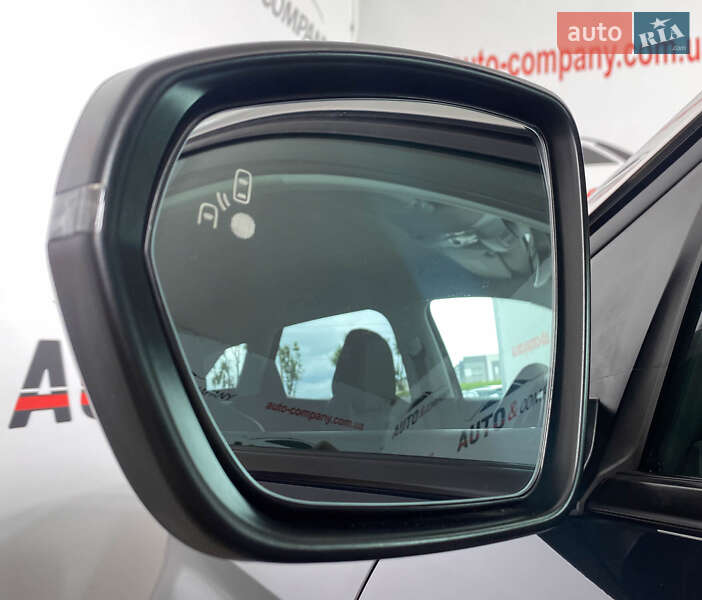 Позашляховик / Кросовер Peugeot 3008 2020 в Львові