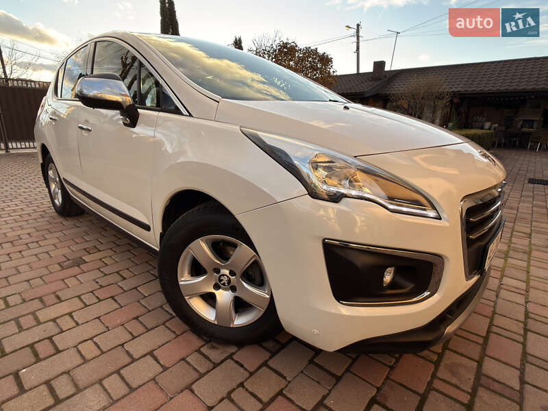 Внедорожник / Кроссовер Peugeot 3008 2015 в Ивано-Франковске
