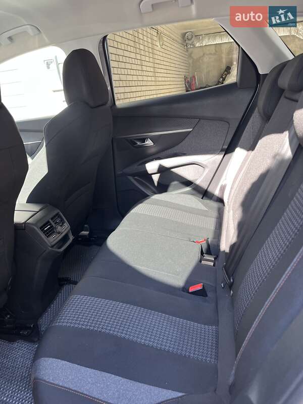 Позашляховик / Кросовер Peugeot 3008 2018 в Хмельницькому