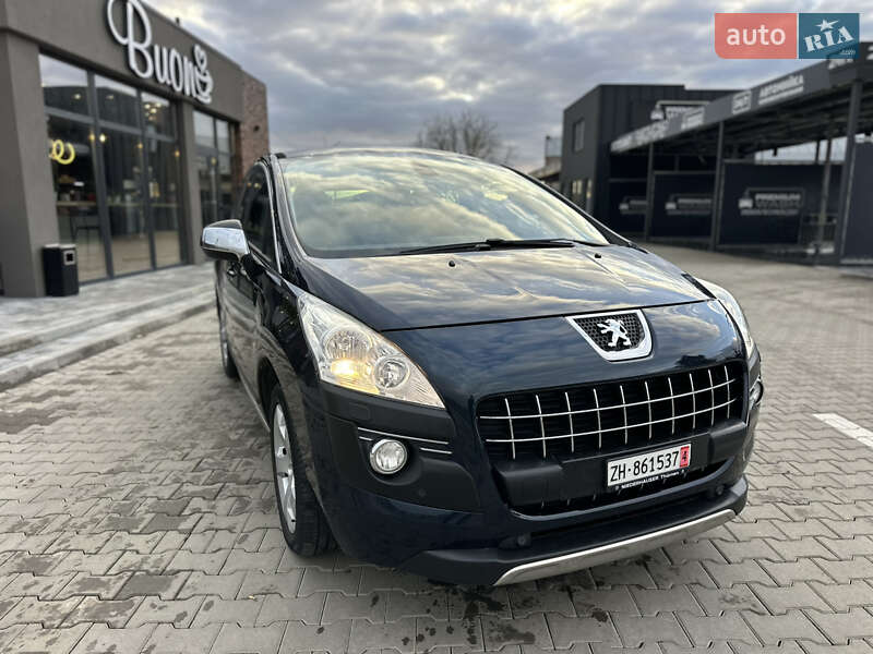 Позашляховик / Кросовер Peugeot 3008 2011 в Луцьку