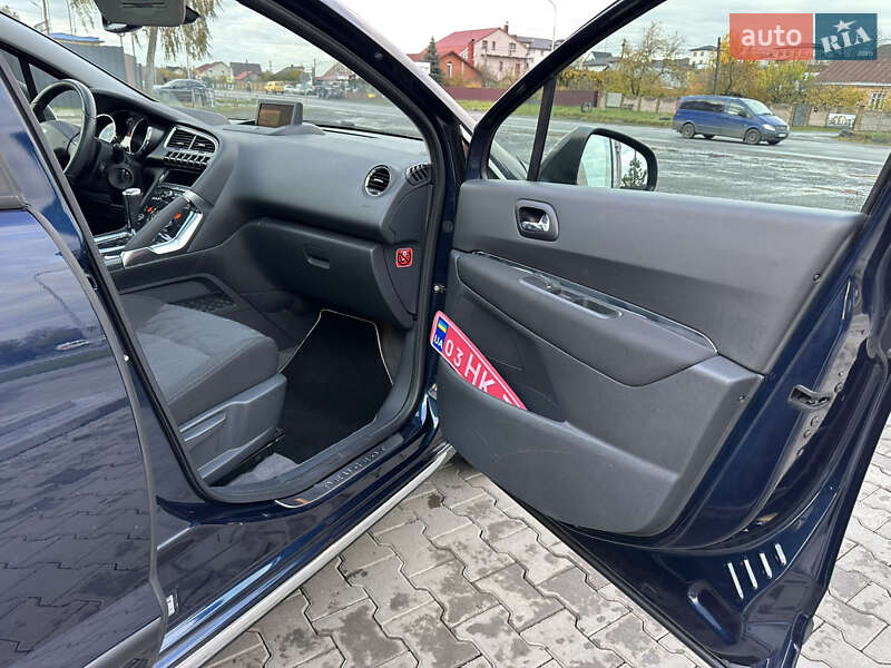 Позашляховик / Кросовер Peugeot 3008 2011 в Луцьку