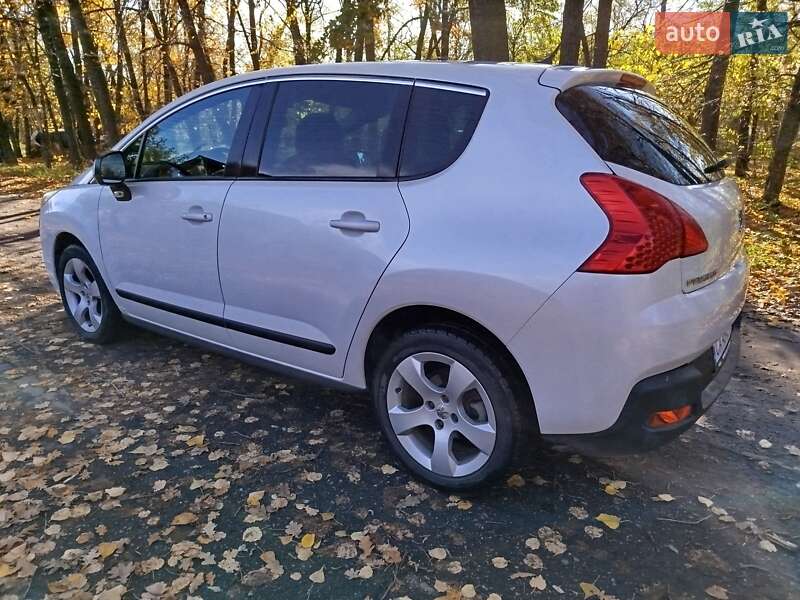 Внедорожник / Кроссовер Peugeot 3008 2011 в Черкассах фото 4 Внедорожник / Кроссовер Peugeot 3008 2011 в Черкассах