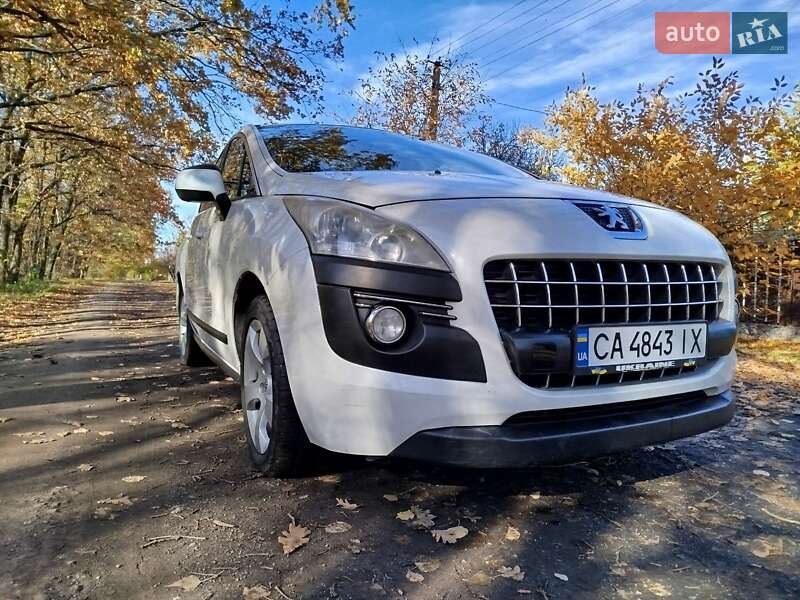 Внедорожник / Кроссовер Peugeot 3008 2011 в Черкассах фото 8 Внедорожник / Кроссовер Peugeot 3008 2011 в Черкассах