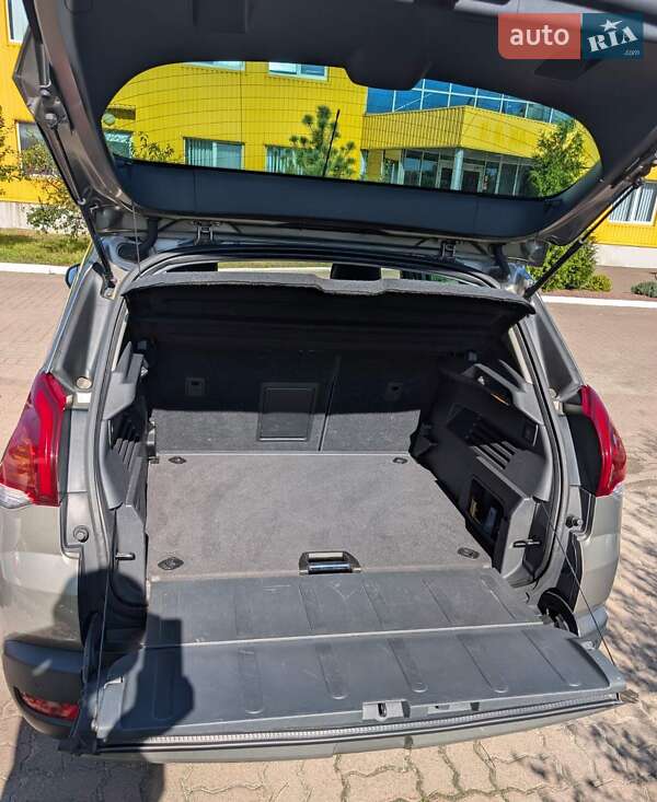 Позашляховик / Кросовер Peugeot 3008 2016 в Києві