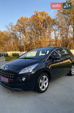 Позашляховик / Кросовер Peugeot 3008 2010 в Луцьку