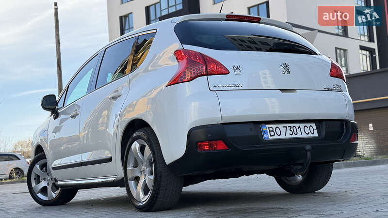 Внедорожник / Кроссовер Peugeot 3008 2010 в Ивано-Франковске