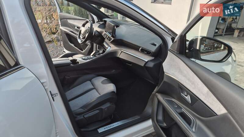 Позашляховик / Кросовер Peugeot 3008 2020 в Володимирі