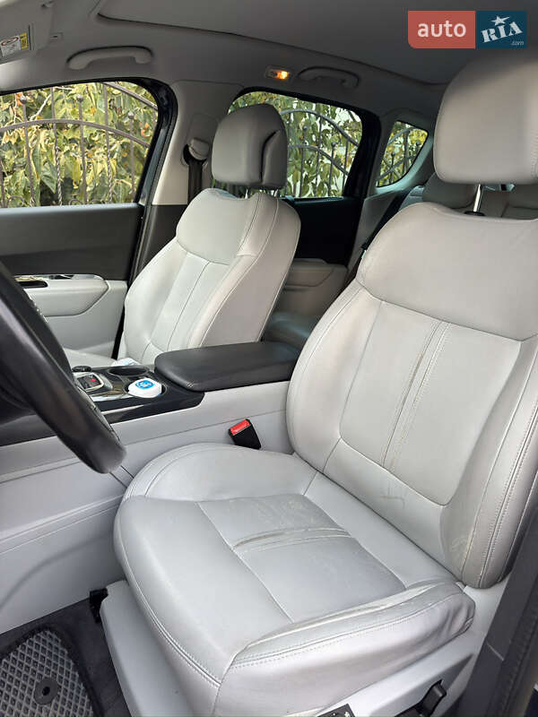 Позашляховик / Кросовер Peugeot 3008 2014 в Виноградові