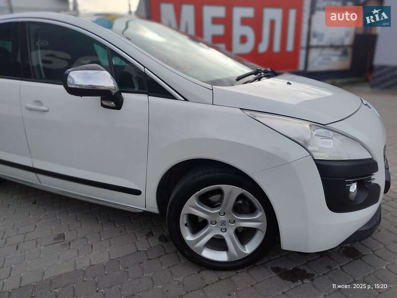 Внедорожник / Кроссовер Peugeot 3008 2011 в Тернополе
