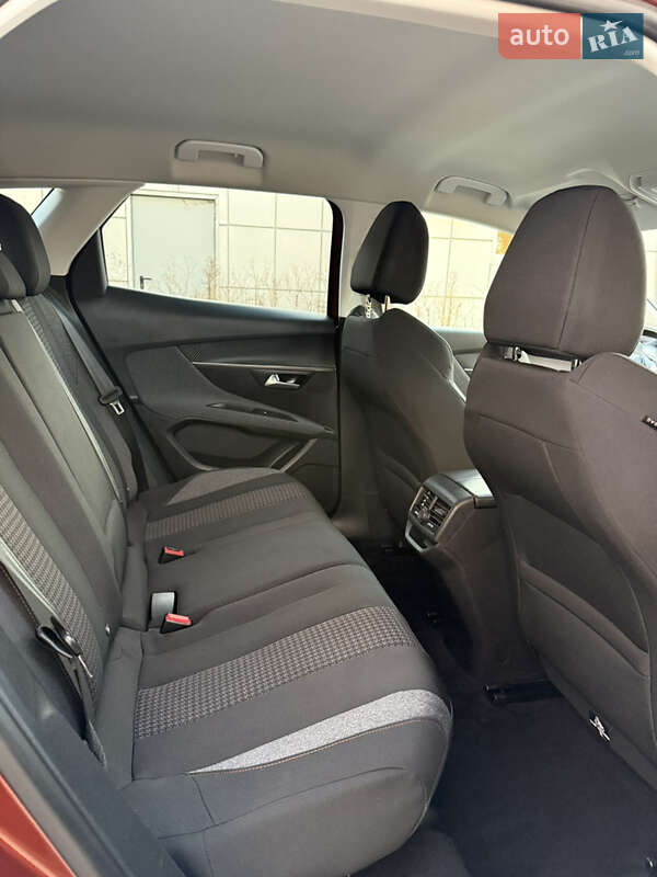 Внедорожник / Кроссовер Peugeot 3008 2017 в Самборе фото 28 Внедорожник / Кроссовер Peugeot 3008 2017 в Самборе