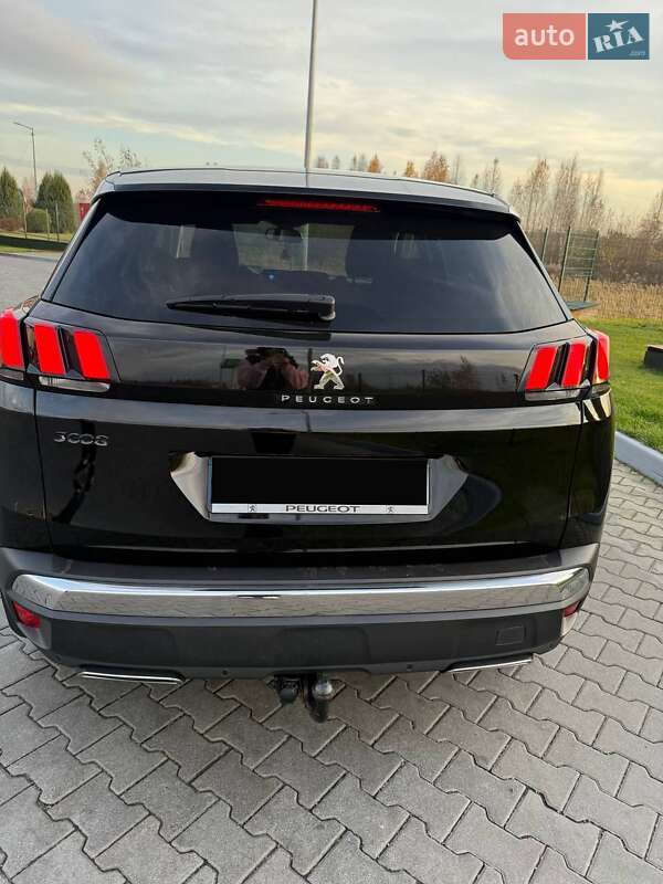 Внедорожник / Кроссовер Peugeot 3008 2019 в Коростене