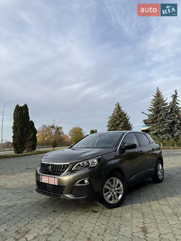 Внедорожник / Кроссовер Peugeot 3008 2019 в Дубно