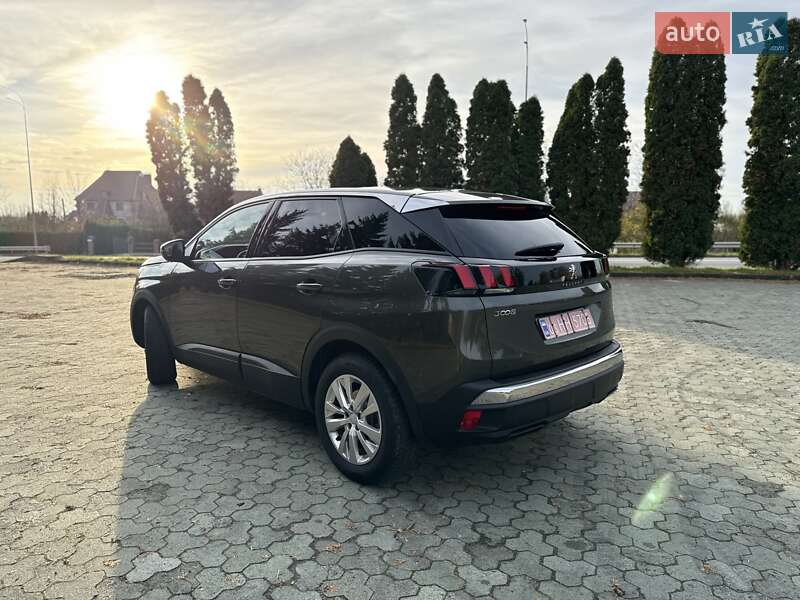 Внедорожник / Кроссовер Peugeot 3008 2019 в Дубно