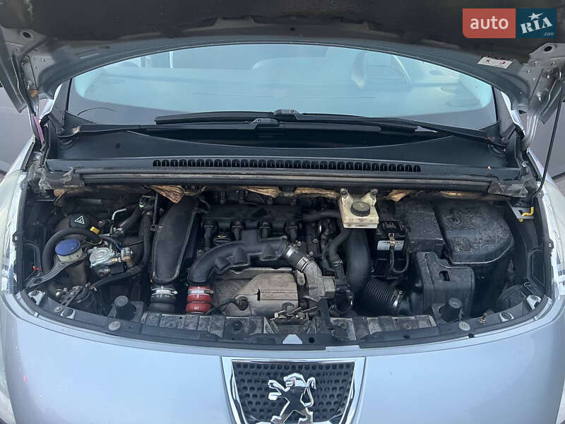 Внедорожник / Кроссовер Peugeot 3008 2011 в Харькове