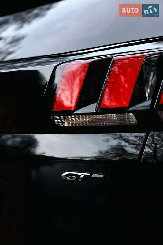 Позашляховик / Кросовер Peugeot 3008 2017 в Львові