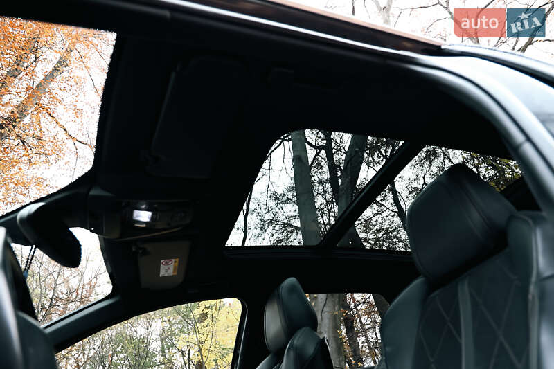 Позашляховик / Кросовер Peugeot 3008 2017 в Львові