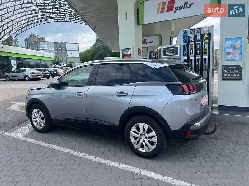Позашляховик / Кросовер Peugeot 3008 2018 в Вінниці