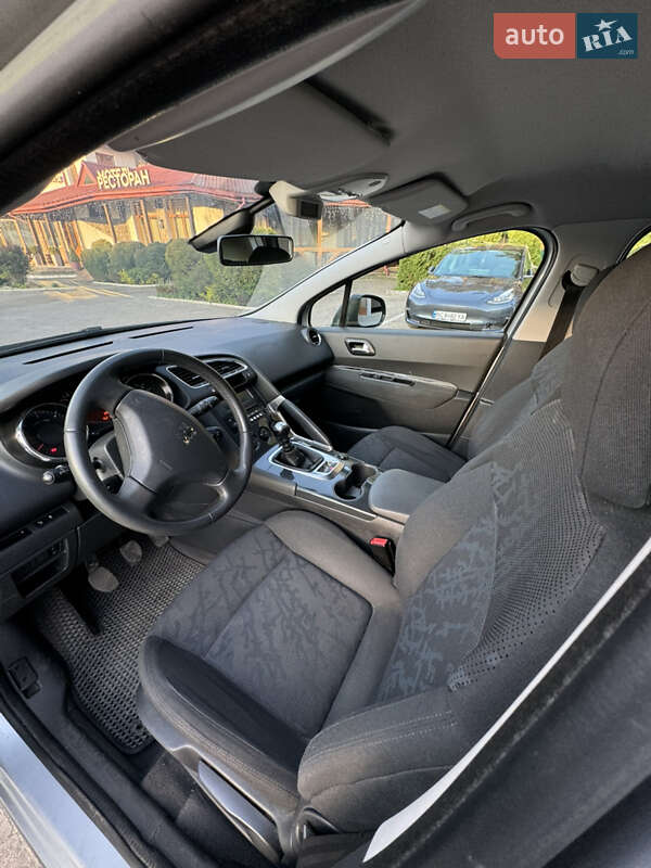 Внедорожник / Кроссовер Peugeot 3008 2013 в Львове