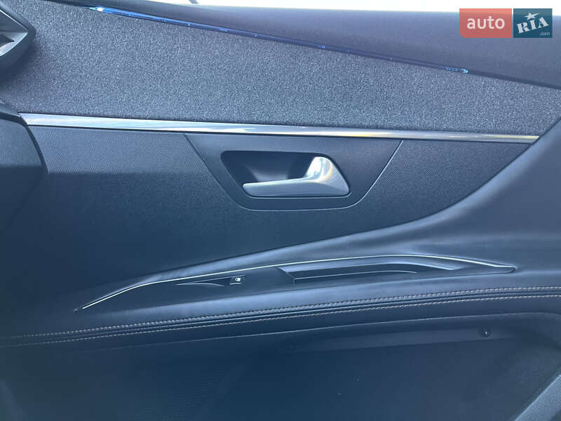 Позашляховик / Кросовер Peugeot 3008 2017 в Самборі