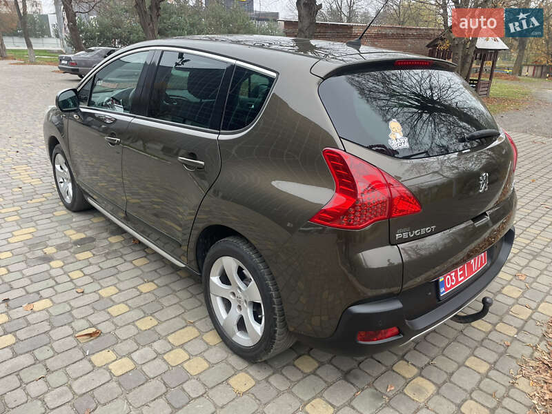 Внедорожник / Кроссовер Peugeot 3008 2012 в Луцке