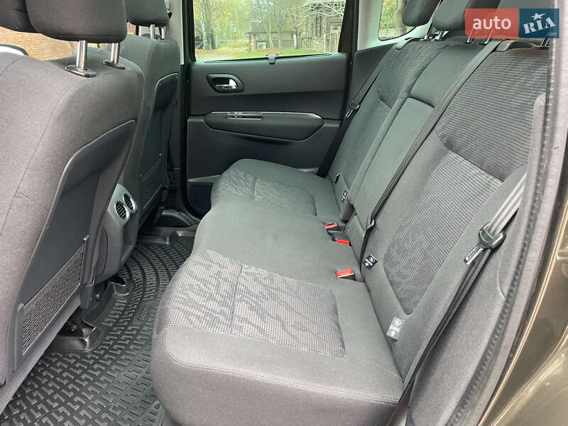 Внедорожник / Кроссовер Peugeot 3008 2012 в Луцке