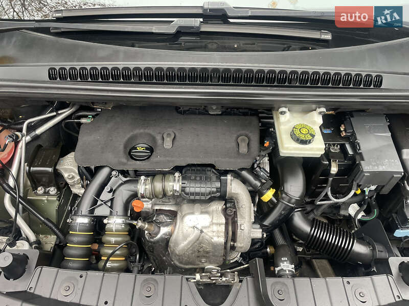 Внедорожник / Кроссовер Peugeot 3008 2012 в Луцке