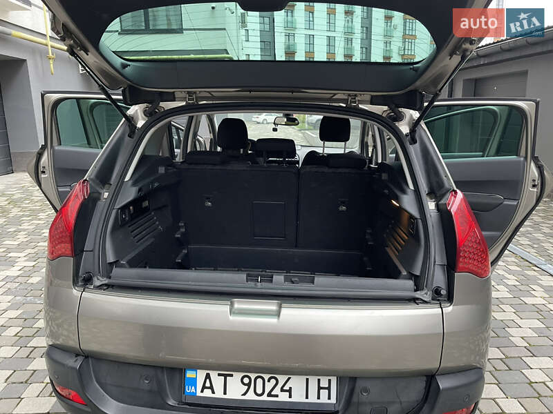 Позашляховик / Кросовер Peugeot 3008 2010 в Івано-Франківську фото 13 Позашляховик / Кросовер Peugeot 3008 2010 в Івано-Франківську