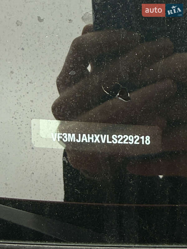 Внедорожник / Кроссовер Peugeot 3008 2020 в Днепре