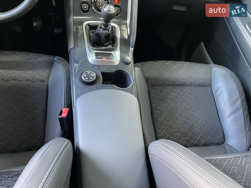 Внедорожник / Кроссовер Peugeot 3008 2014 в Стрые