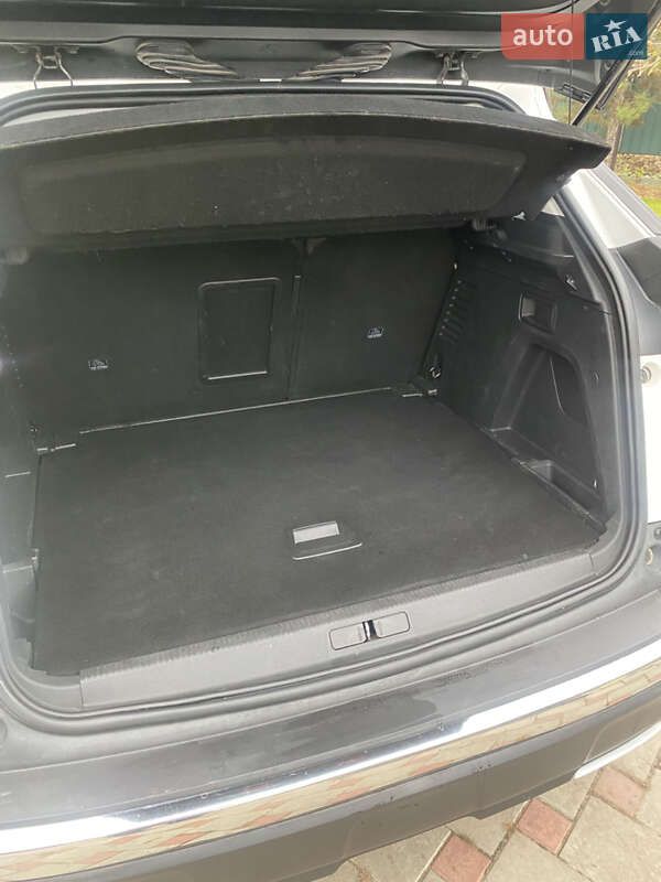 Внедорожник / Кроссовер Peugeot 3008 2017 в Харькове фото 9 Внедорожник / Кроссовер Peugeot 3008 2017 в Харькове