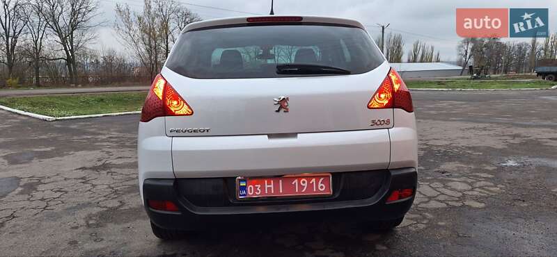 Внедорожник / Кроссовер Peugeot 3008 2012 в Новоархангельске