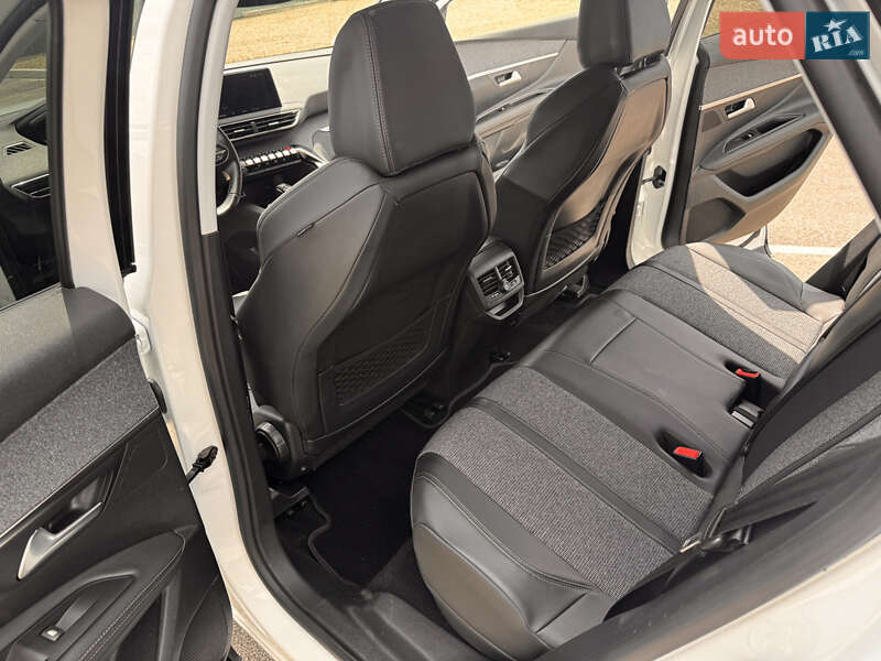 Внедорожник / Кроссовер Peugeot 3008 2020 в Киеве фото 58 Внедорожник / Кроссовер Peugeot 3008 2020 в Киеве