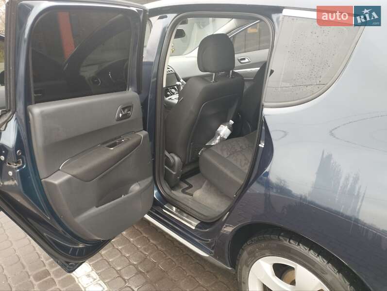 Внедорожник / Кроссовер Peugeot 3008 2010 в Днепре