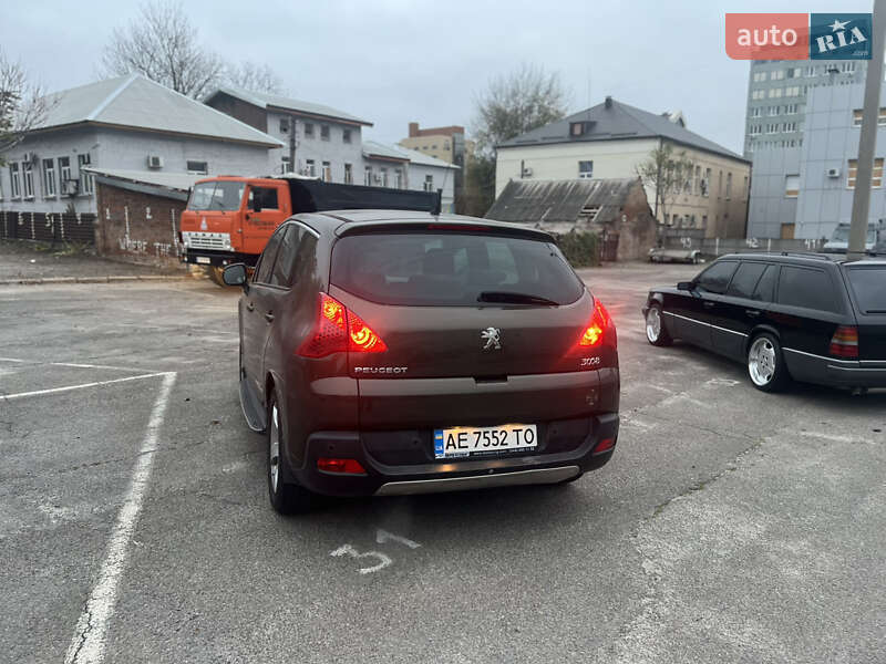 Позашляховик / Кросовер Peugeot 3008 2011 в Дніпрі