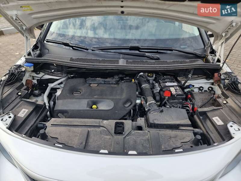 Внедорожник / Кроссовер Peugeot 3008 2019 в Ковеле фото 25 Внедорожник / Кроссовер Peugeot 3008 2019 в Ковеле