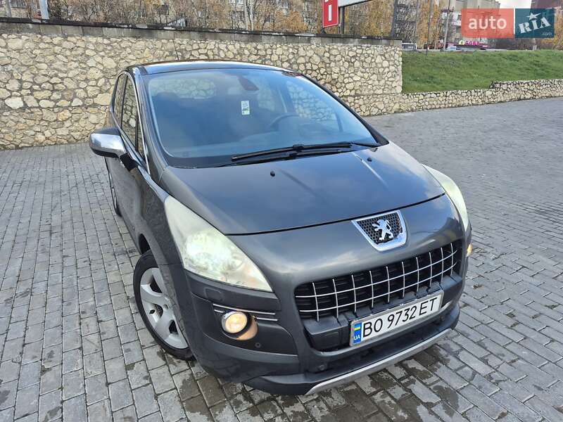 Внедорожник / Кроссовер Peugeot 3008 2011 в Тернополе
