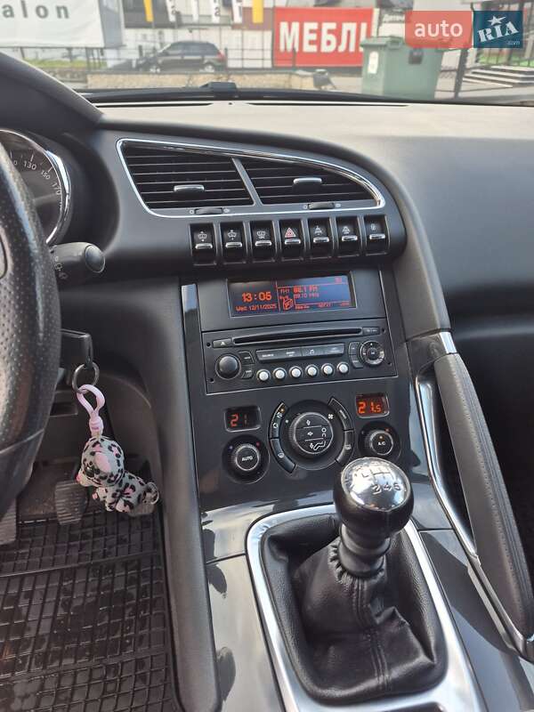 Внедорожник / Кроссовер Peugeot 3008 2011 в Тернополе