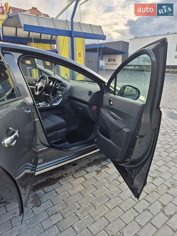 Внедорожник / Кроссовер Peugeot 3008 2011 в Тернополе