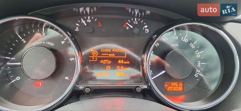 Позашляховик / Кросовер Peugeot 3008 2012 в Новоархангельську фото 94 Позашляховик / Кросовер Peugeot 3008 2012 в Новоархангельську