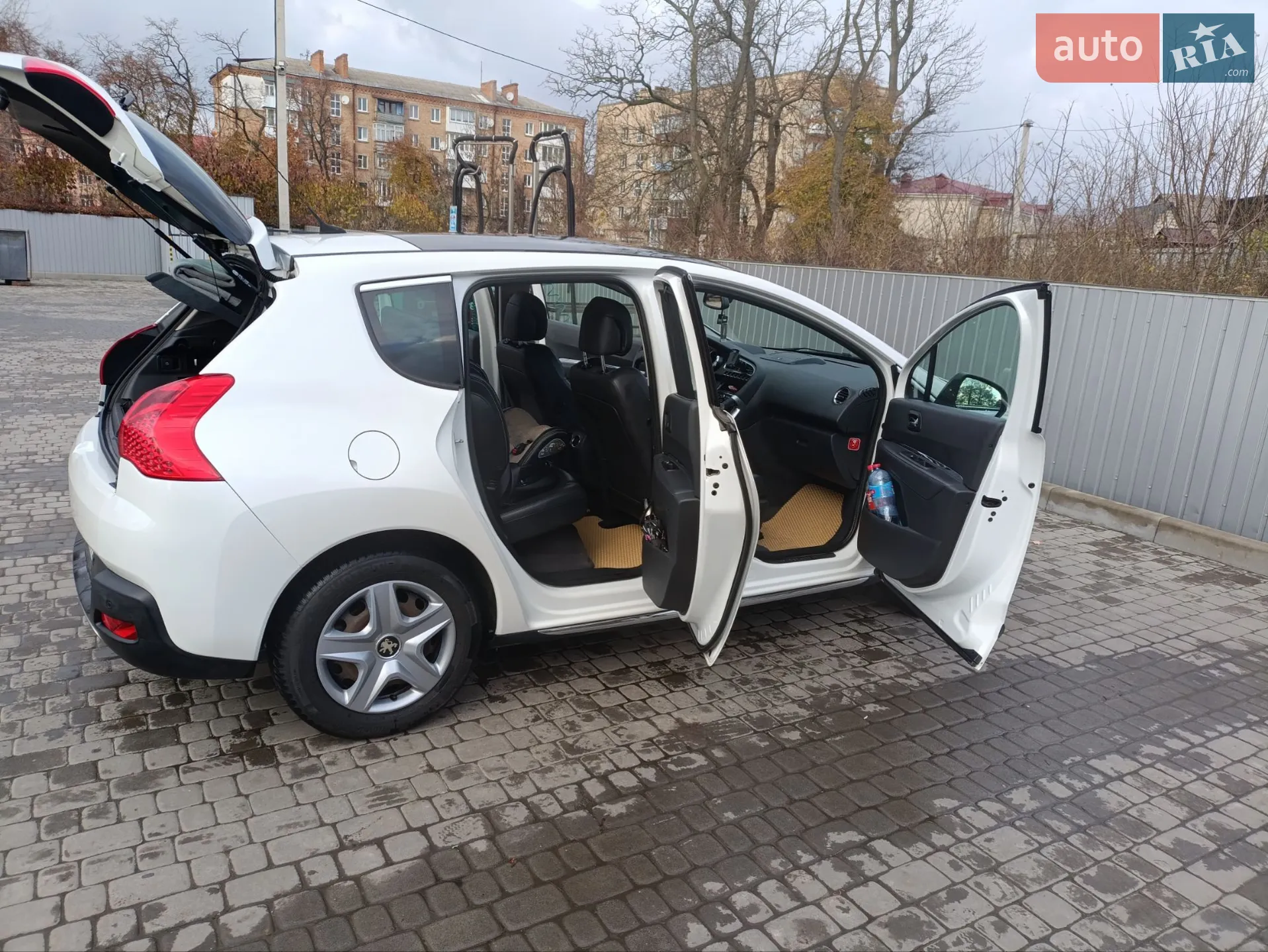 2011 Peugeot 3008 - мініатюра 11