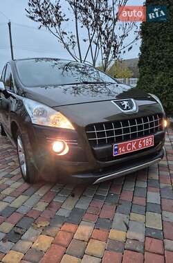 Внедорожник / Кроссовер Peugeot 3008 2011 в Миргороде