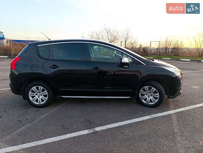 Позашляховик / Кросовер Peugeot 3008 2010 в Рівному