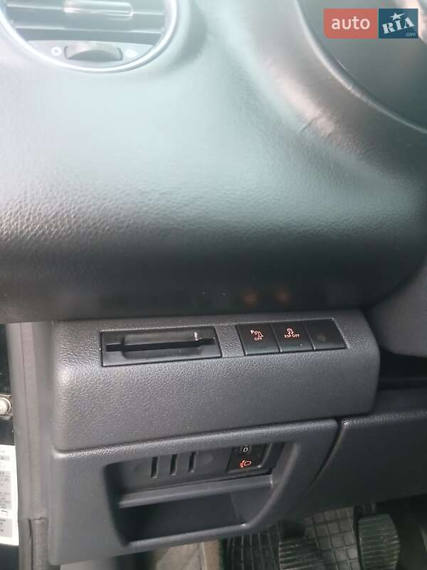 Внедорожник / Кроссовер Peugeot 3008 2010 в Сарнах