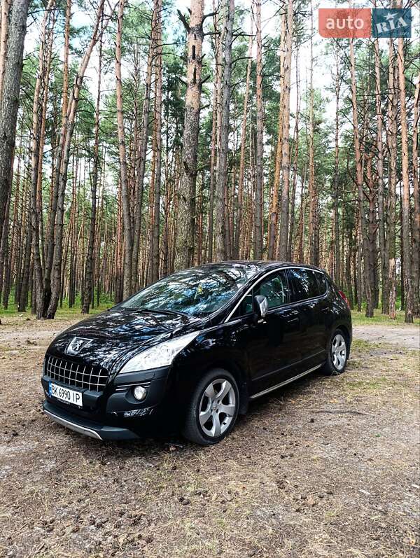 Позашляховик / Кросовер Peugeot 3008 2010 в Рівному