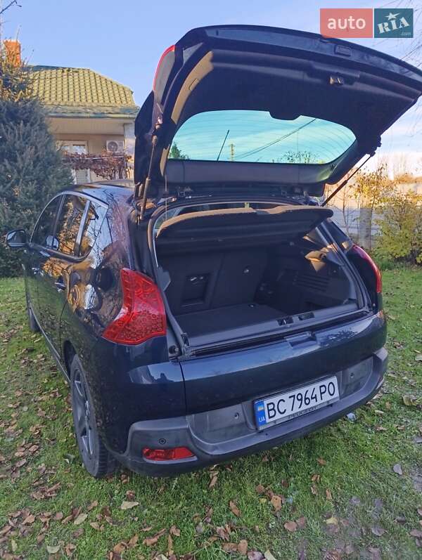 Позашляховик / Кросовер Peugeot 3008 2010 в Трускавці