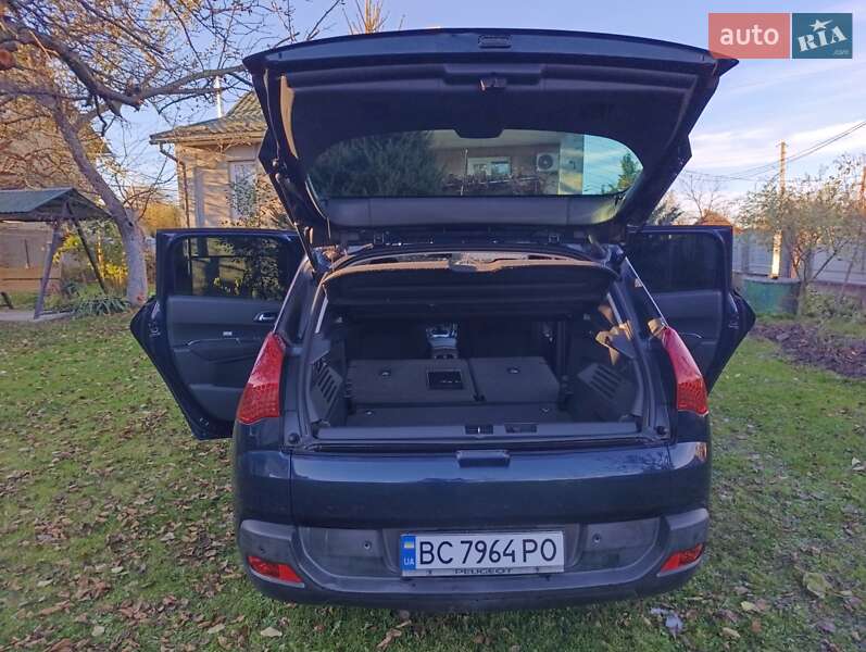 Позашляховик / Кросовер Peugeot 3008 2010 в Трускавці