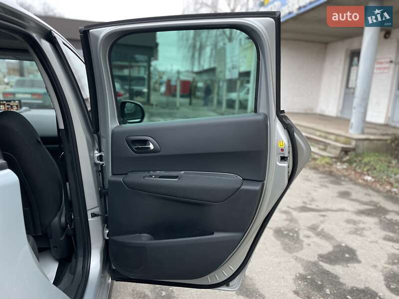 Внедорожник / Кроссовер Peugeot 3008 2015 в Сумах